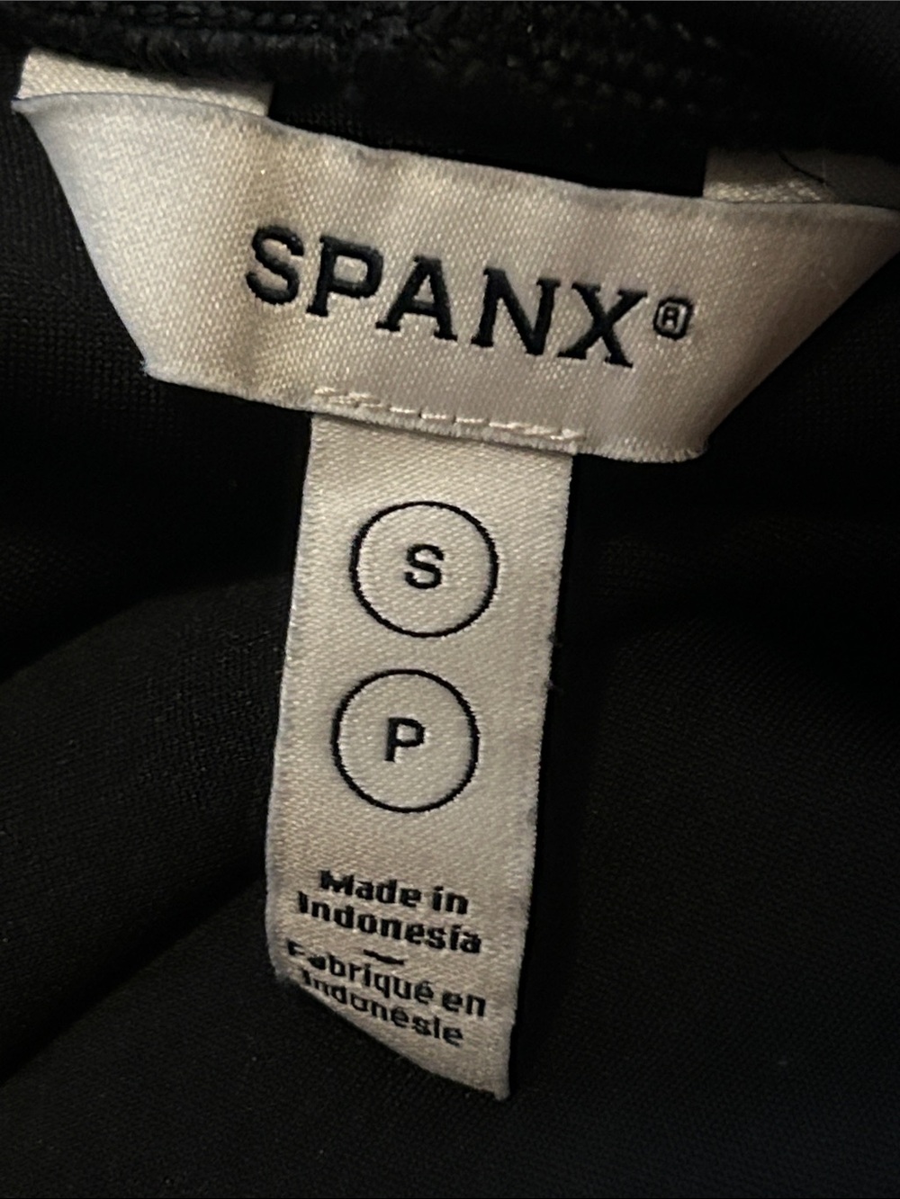 Spanx Airessentials V-neck Hooded Jumpsuit in Black, Small - Picture 7 of 8